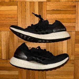 adidas Ultraboost X
Core Black Carbon (Women's)